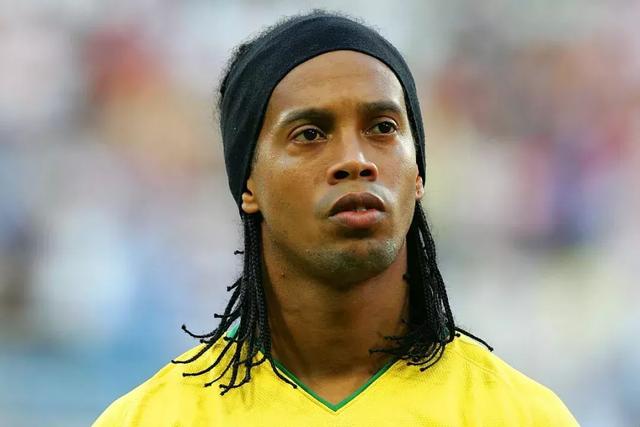 库里缺阵库明加轰33分 勇士险胜火箭终结5连败